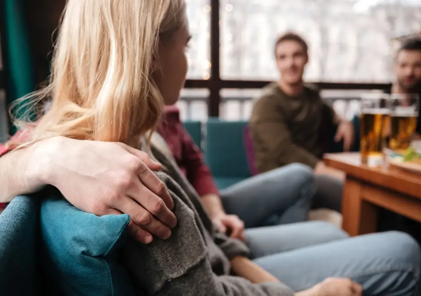 Terapia uzależnień Rzeszów: wsparcie bliskich podczas spotkania